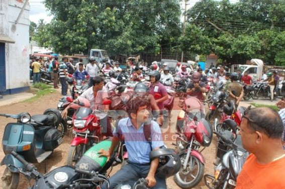 Petrol rationing unable to meet the rising demand of petrol in the state, most of the petrol pumps running dry Petrol rationing unable to meet the rising demand of petrol in the state, most of the petrol pumps running dry